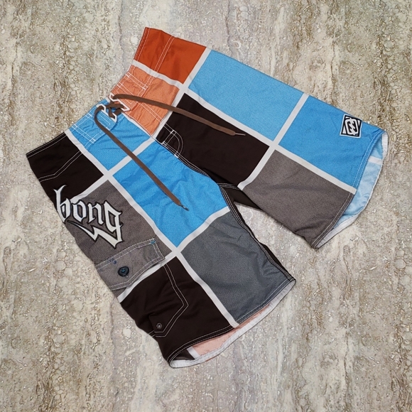 BILLABONG MENS BOARD SHORTS SIZE 28